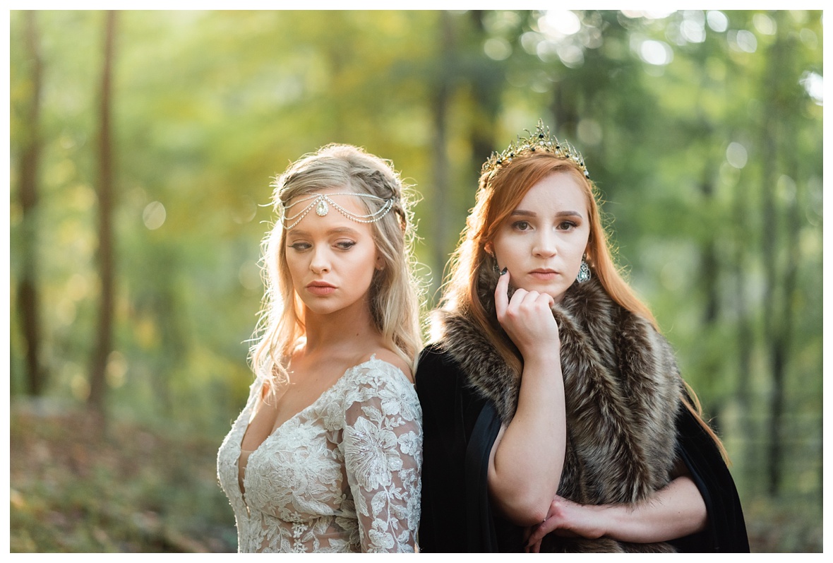 Daenarys and Sansa cosplay