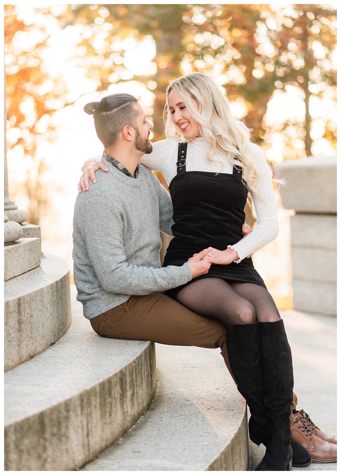 engagement photo ideas for fall