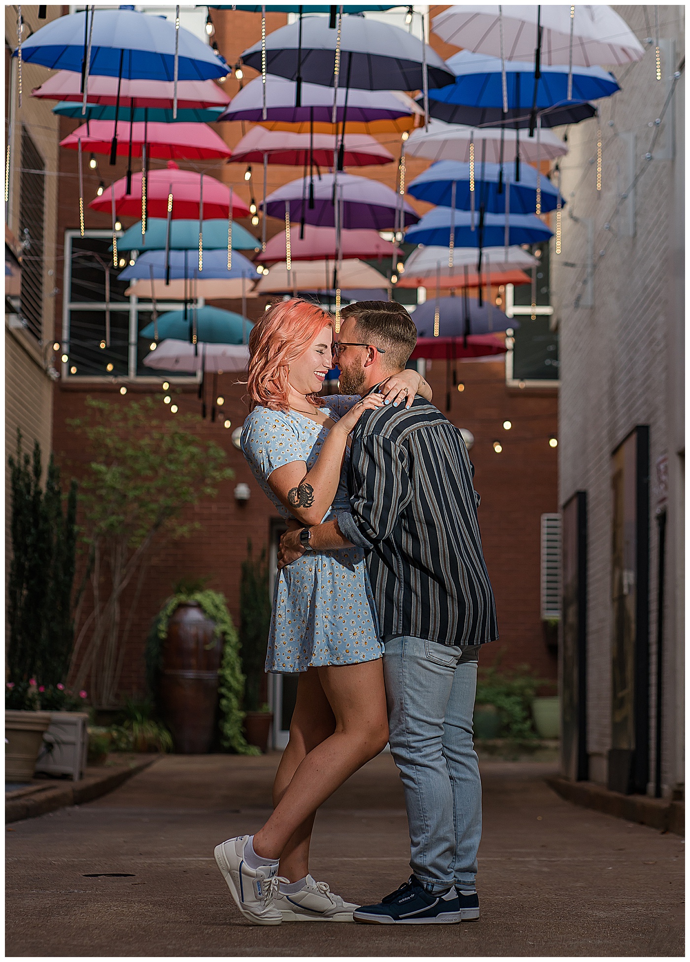Chattanooga Engagement Photographers Engagement In West Village