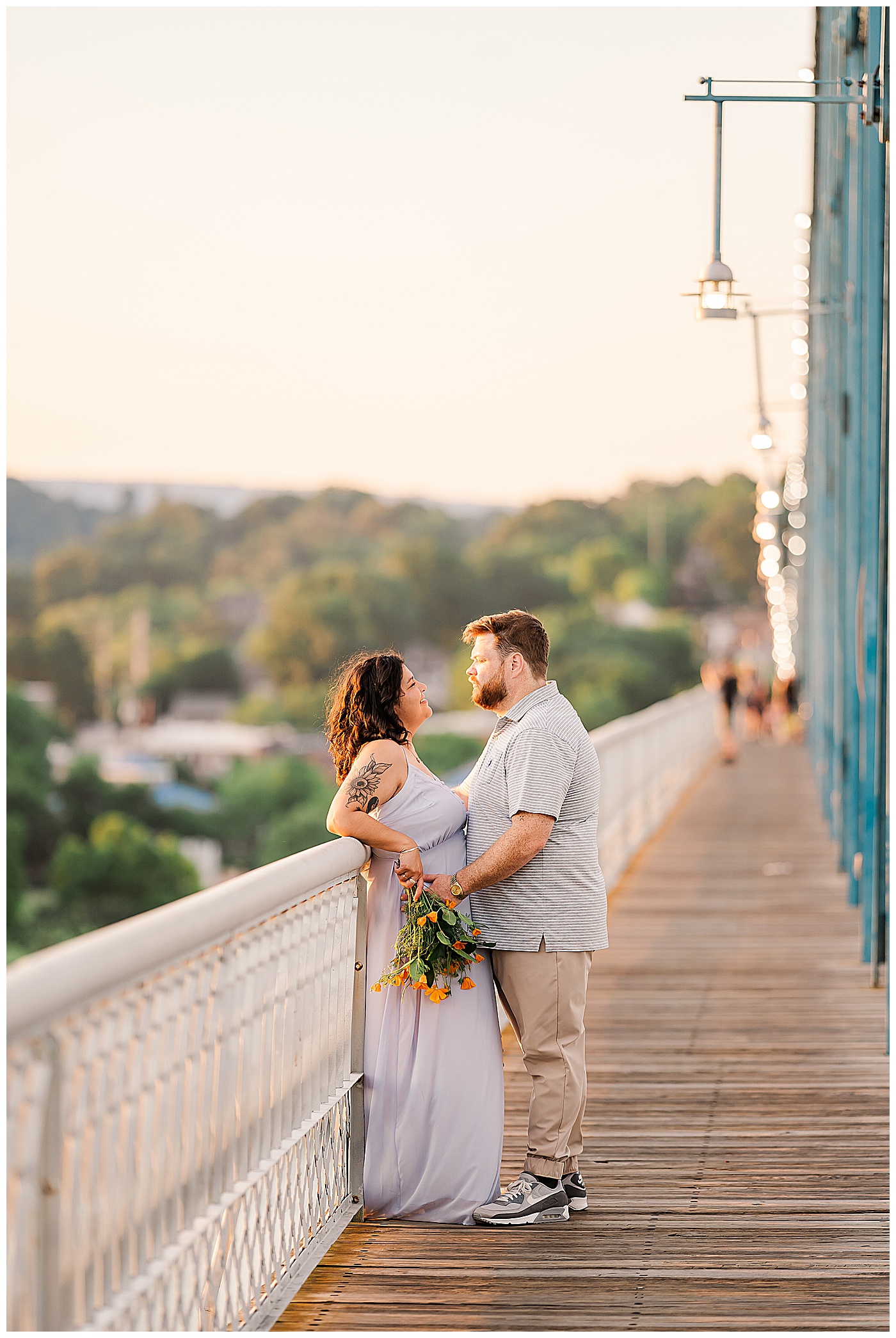 Engagement Pictures on the Chattanooga Walking Bridge