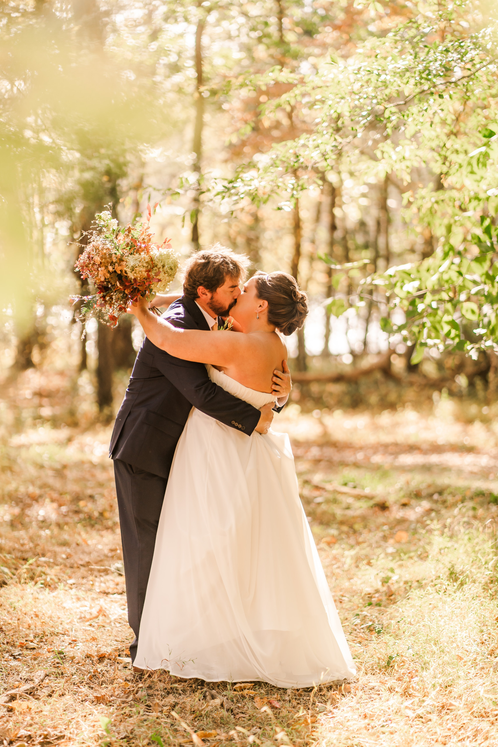 A Kissing Couple A Tennessee Wedding