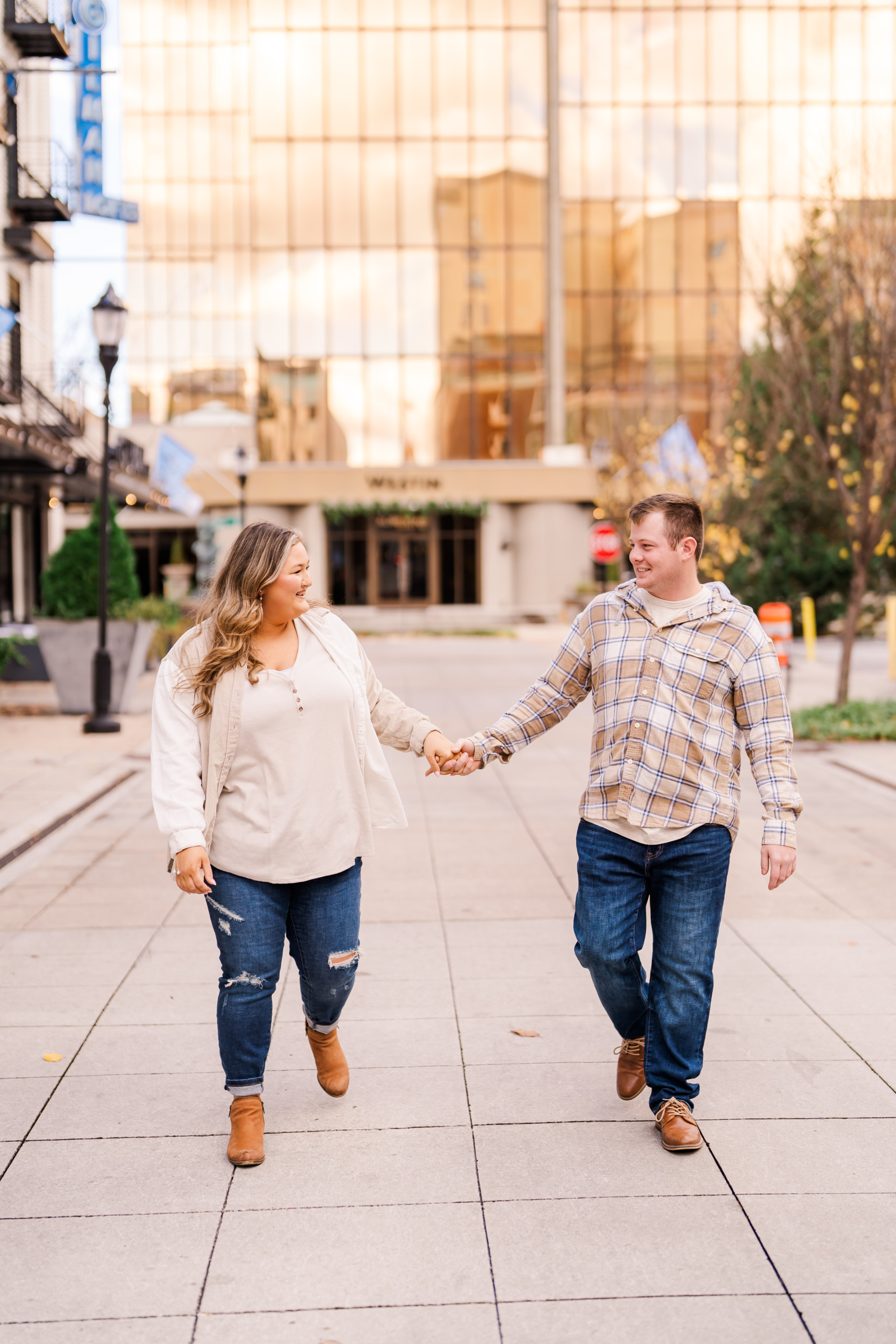 Hand in Hand Downtown Chattanooga Engagement