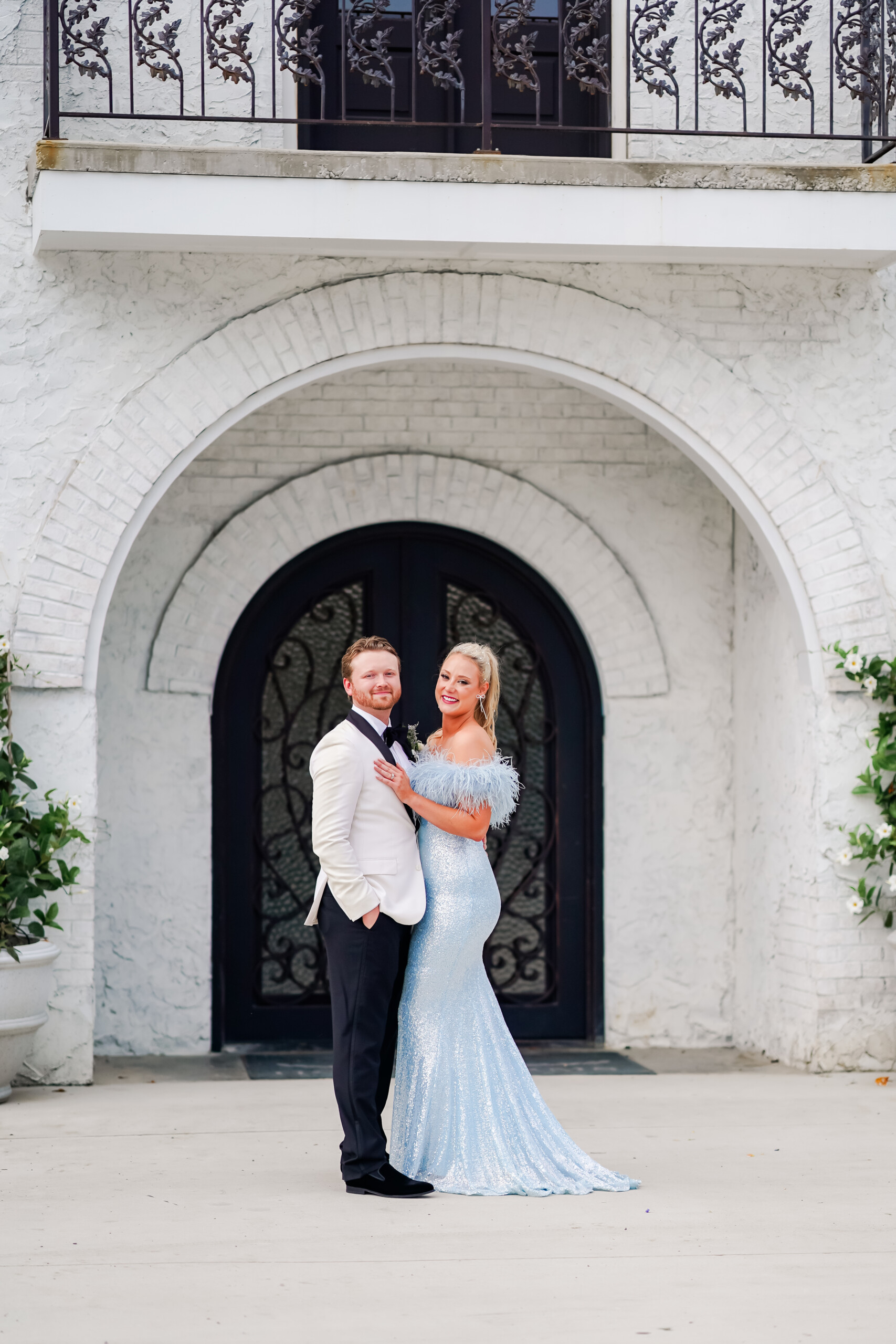 The Woodlands Bride and Groom 