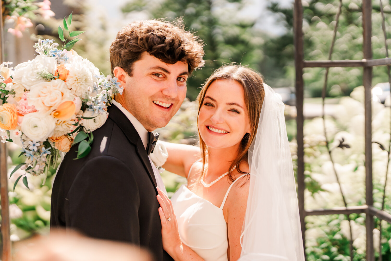 Common House Bride and Groom