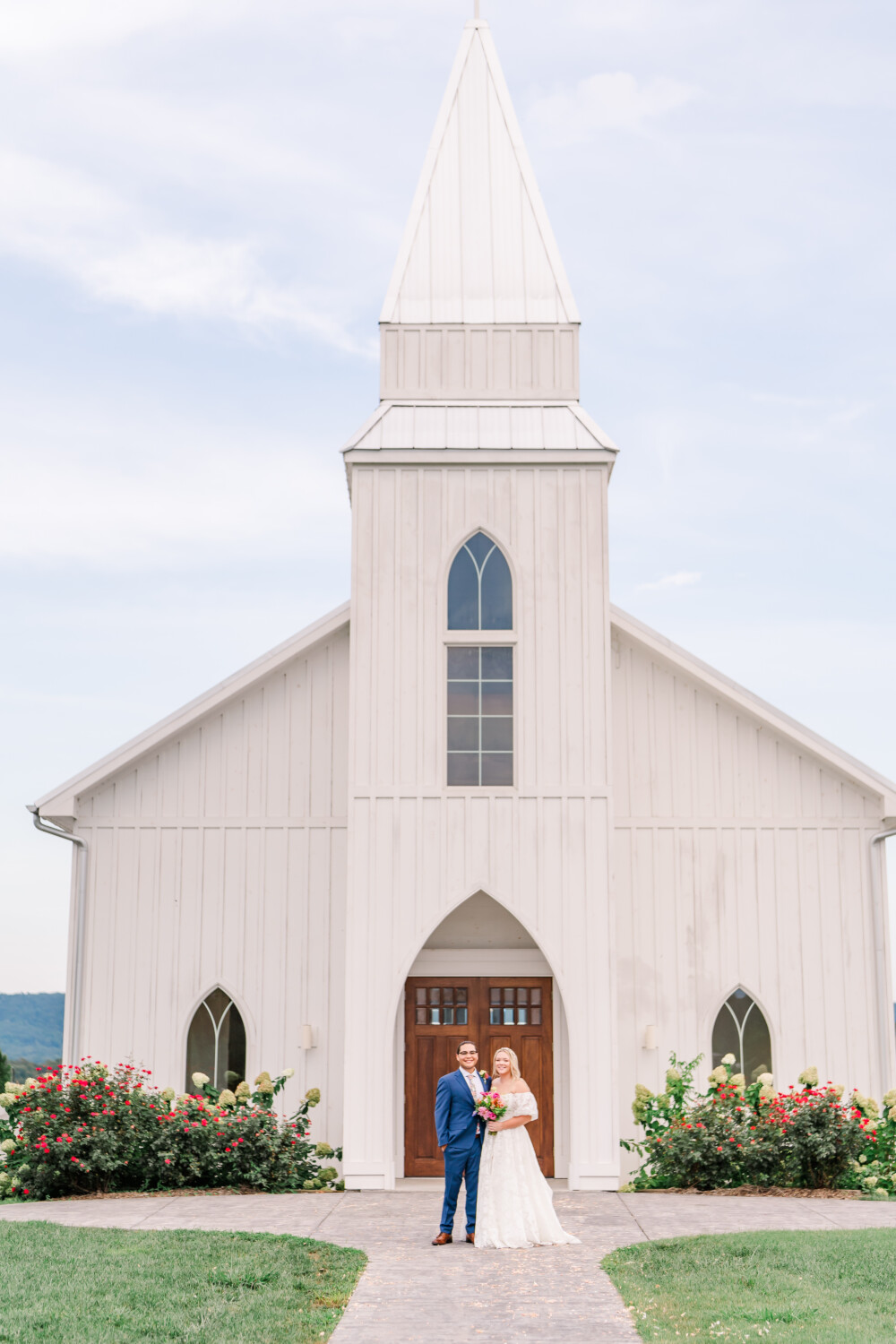 Highlands Chapel Bride and Groom