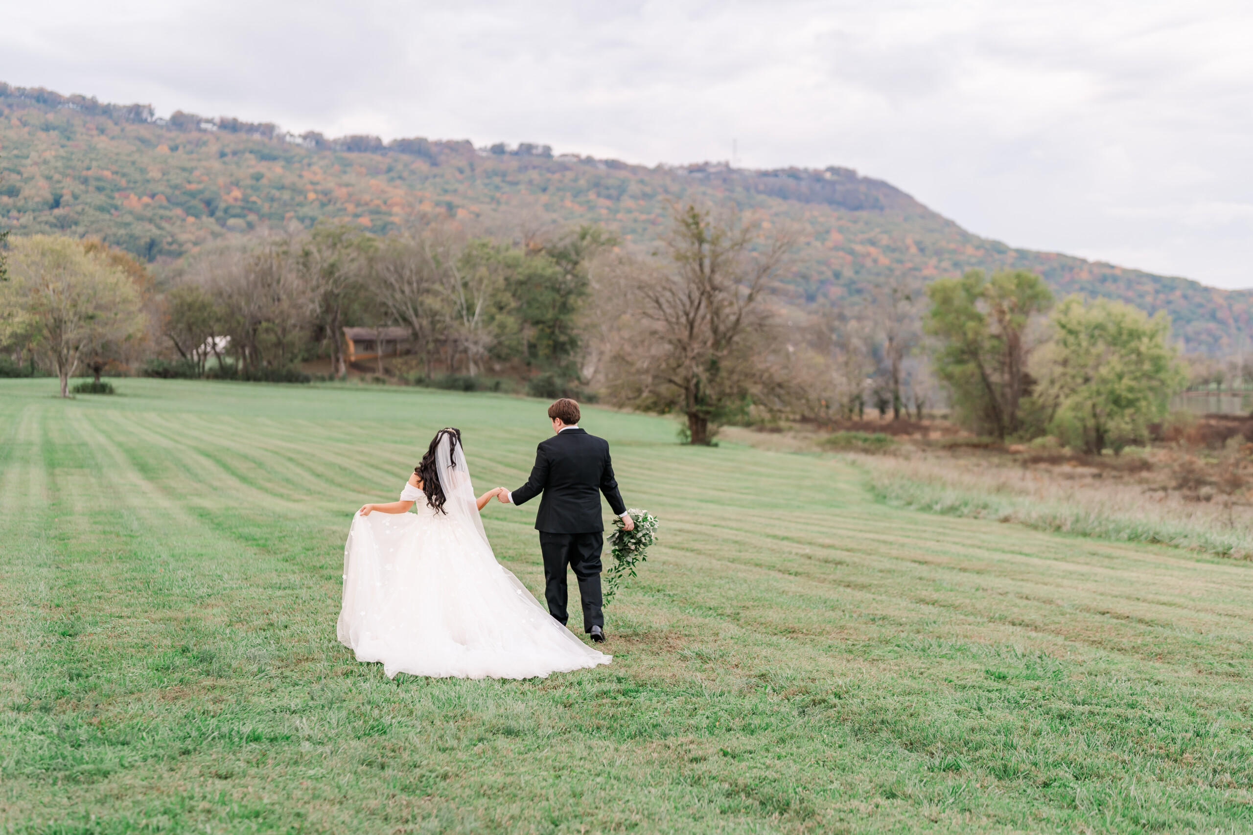 TN River Place Wedding