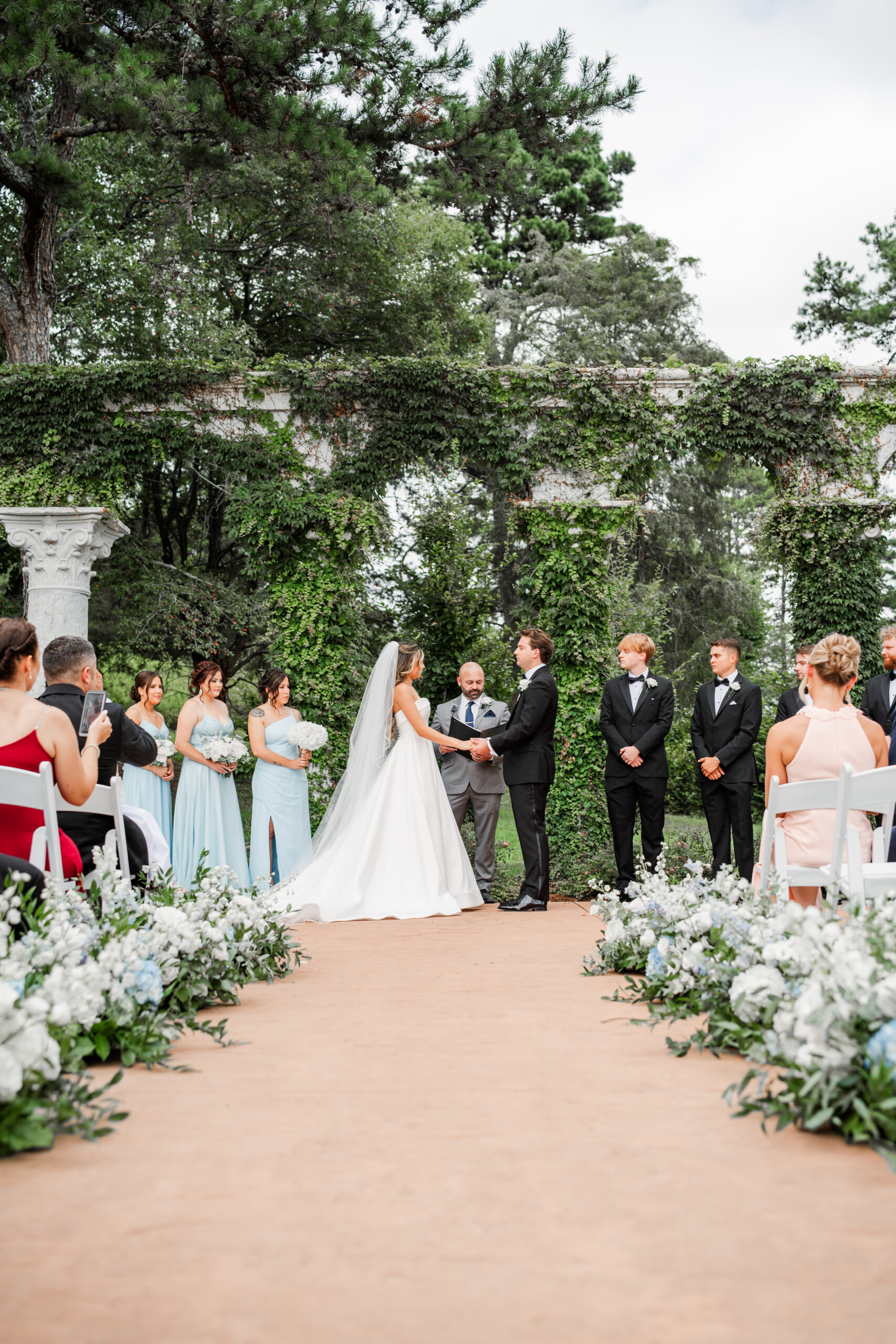 The Woodlands at Howe Farms Wedding