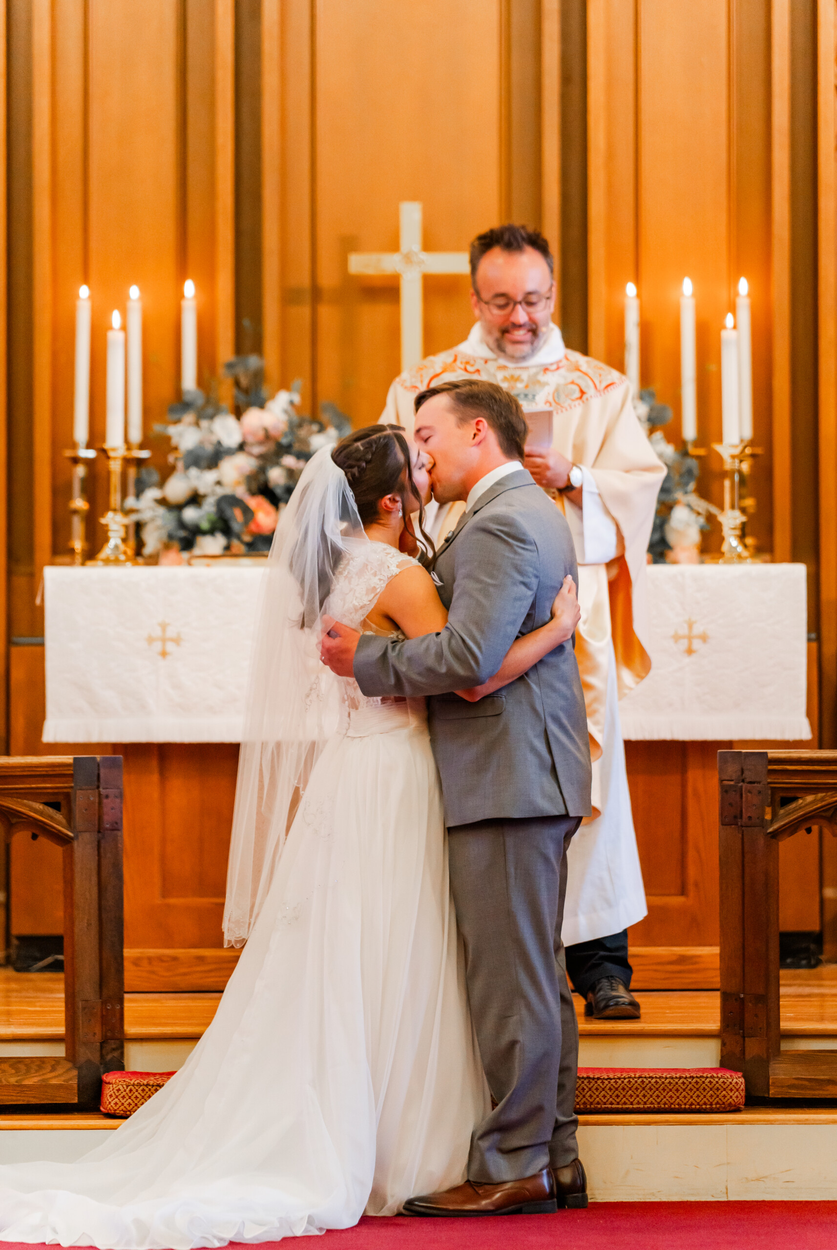 The Anglican Church of the Redeemer Wedding